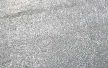 Chelfham laminate fibreglass or shingles?